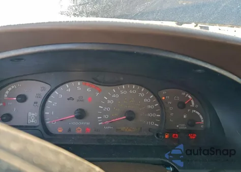 2004 Toyota Sequoia Sr5 z USA, uszkodzony, nr VIN 5TDBT44A24S226652